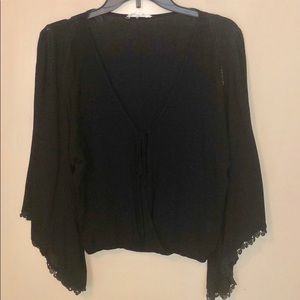 Lulus ✨ Long line black crop top